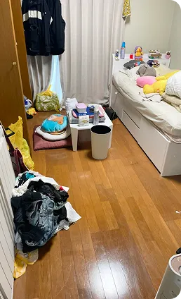 お片付けヘルパーズのゴミ屋敷片付け事例2：作業前